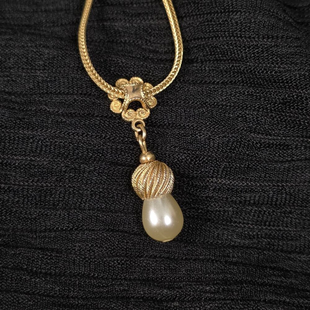 Vintage Gold Tone Faux Pearl Drop Necklace Snake Chain Elegant Bridal